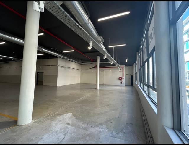 860M² OFFICE TO LET IN CLAREMONT